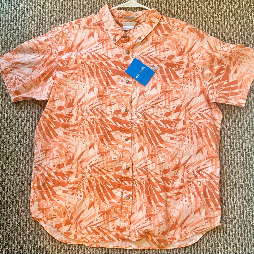 Columbia Orange Casual Button Down Shirt with Tropical Design
